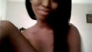 slim and sexy Ebony rub pussy porn video